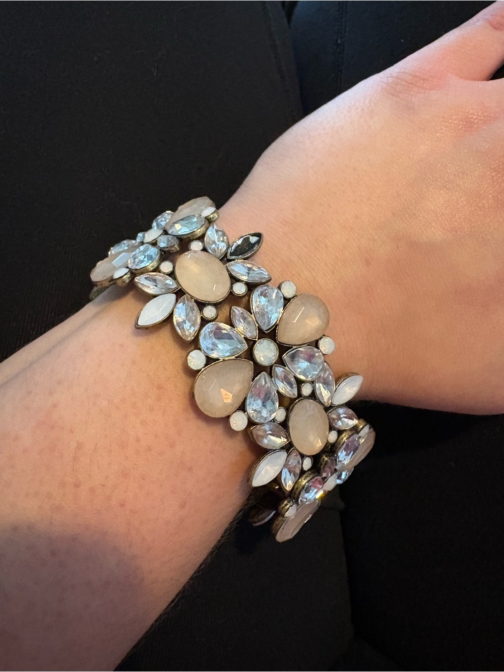 Floral Crystal Stretch Bracelet in Ivory and Iridescent Stones